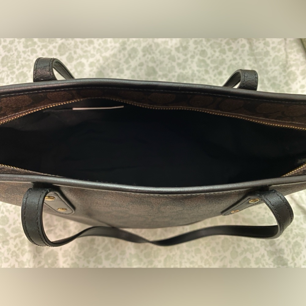 Coach City Zip Tote | Brown & Black Signature Canvas | Leather Trim | GUC - Picture 4 of 13